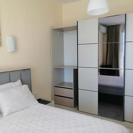 Apartment богданов Obzor